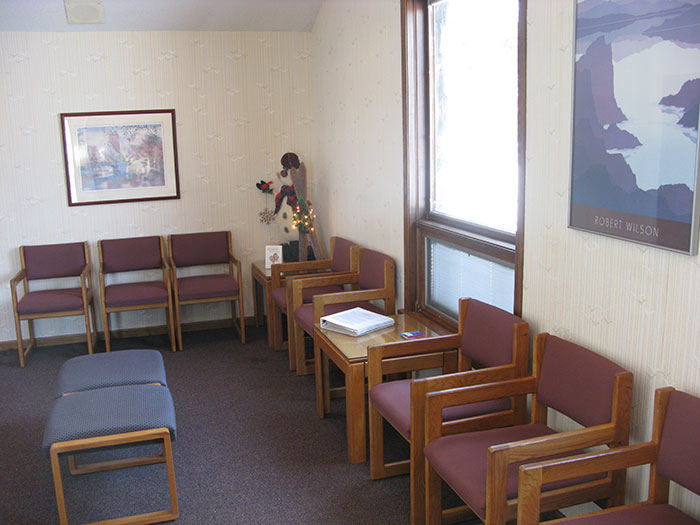 Tiffin office waiting room