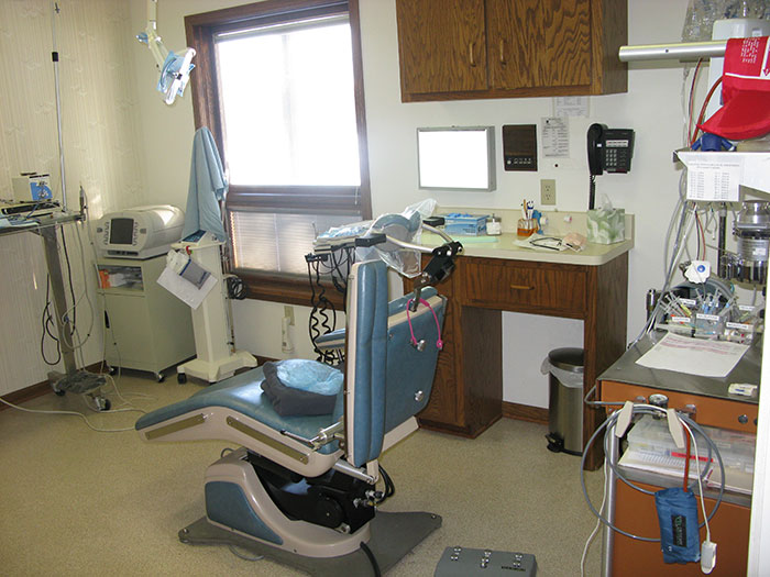 Tiffin office examination room