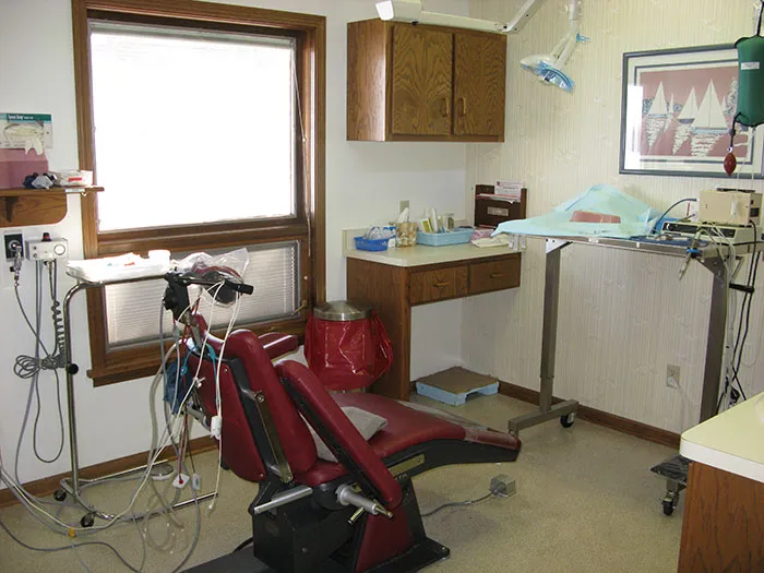 Tiffin office examination room